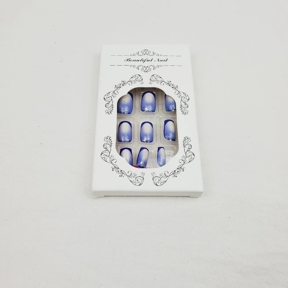 24 Pieces Fake Press On Nails